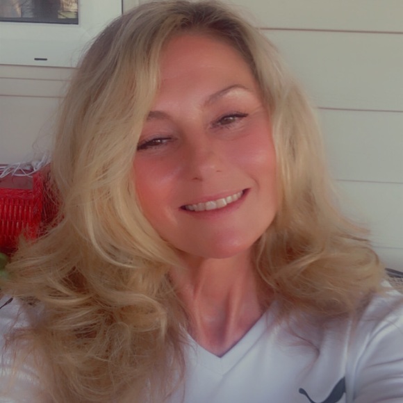 Meet your Posher, Marshellia French - Picture 3 of 3